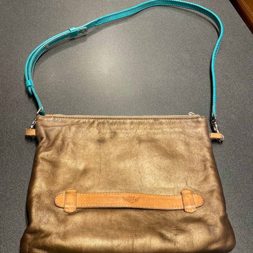 Crossbody Consuela Purse in Metallic Rose Gold